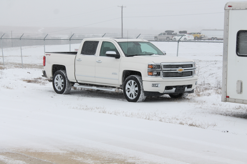 Illustration for article titled I Towed A Dodge Dart In Texas Snow With A Silverado 1500 And Didn't Die